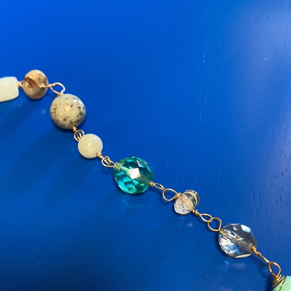 Vintage Buttons Necklace - Picture 3 of 9